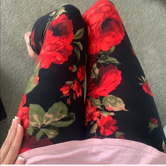 Meet your Posher, Jina Jewel K* - Picture 7 of 16